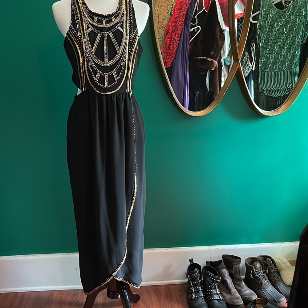 🌟🌟STUNNING beaded hi-low dress with cut-outs, XS